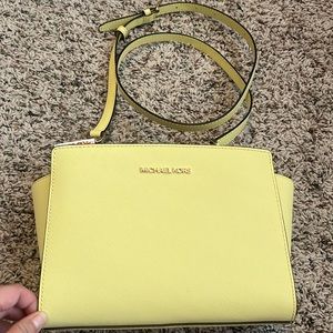 Michael Kors Yellow Selma